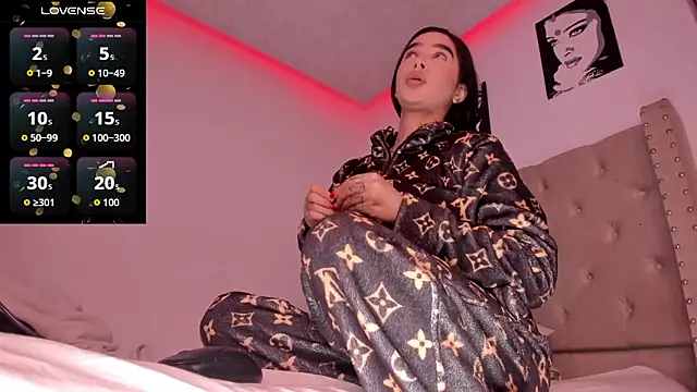 Snapshot of realdirtylatin chatting on January 13, 2026, 2:11 pm realdirtylatin online show from January 13, 2026, 2:11 pm