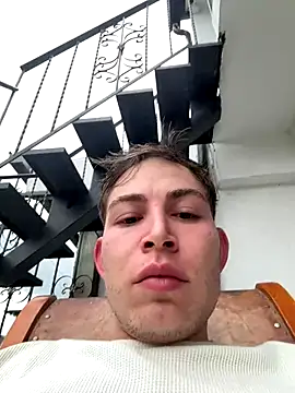 AlexanderBianchi2 online show from December 19, 2025, 10:28 pm