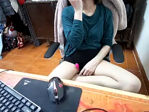 ---Lusi03--- online show from February 17, 2026, 2:46 pm