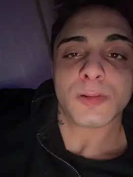 Snapshot of jiggy823 chatting on November 27, 2025, 12:56 am jiggy823 online show from November 27, 2025, 12:56 am