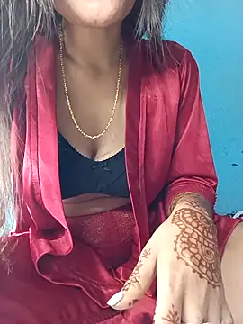 Saniya76 online show from November 30, 2025, 5:39 pm