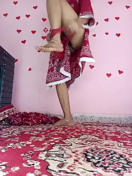 Saniya76 online show from April 8, 2026, 2:11 am