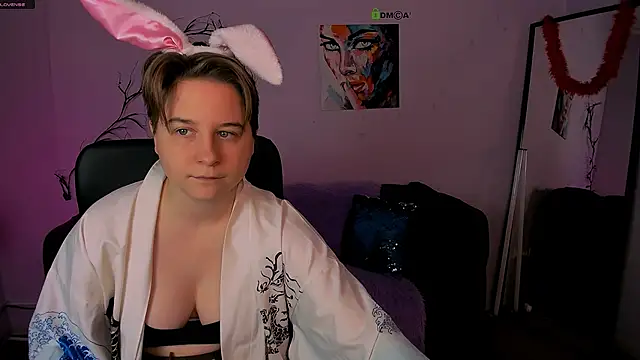 baby hotte online show from November 14, 2025, 7:07 am