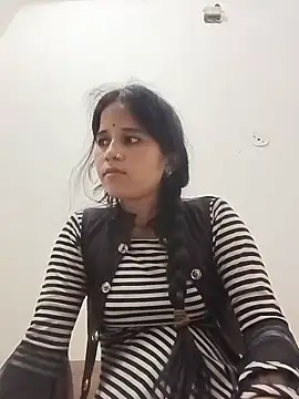 Snapshot of Sanjna_babby chatting on June 9, 2026, 1:12 pm Sanjna babby online show from June 9, 2026, 1:12 pm