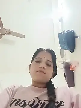 Snapshot of Sanjna_babby chatting on June 18, 2026, 6:12 pm Sanjna babby online show from June 18, 2026, 6:12 pm