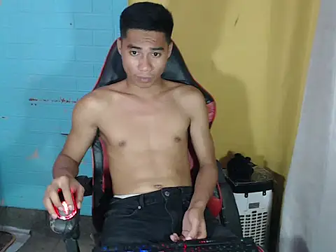 Snapshot of mrsexyteens chatting on June 1, 2026, 12:40 pm mrsexyteens online show from June 1, 2026, 12:40 pm