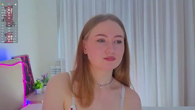 Snapshot of LillianGonzalez chatting on April 8, 2026, 8:25 am LillianGonzalez online show from April 8, 2026, 8:25 am