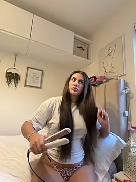 ArabellaAngelll online show from November 11, 2025, 3:34 pm