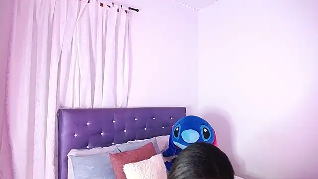 Snapshot of BryanaSmiths chatting on November 6, 2025, 7:37 pm BryanaSmiths online show from November 6, 2025, 7:37 pm