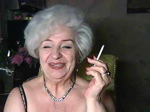 ValeriaKroww online show from June 13, 2026, 5:33 pm