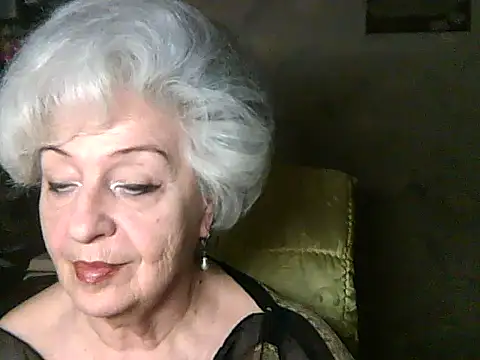 ValeriaKroww online show from June 17, 2026, 7:04 pm
