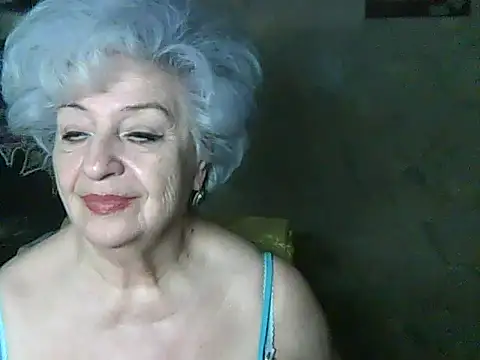 ValeriaKroww online show from July 18, 2026, 5:44 am