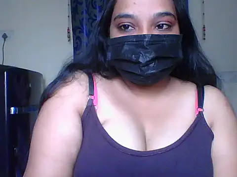 Snapshot of Mathi_cam chatting on November 29, 2025, 5:10 am Mathi cam online show from November 29, 2025, 5:10 am