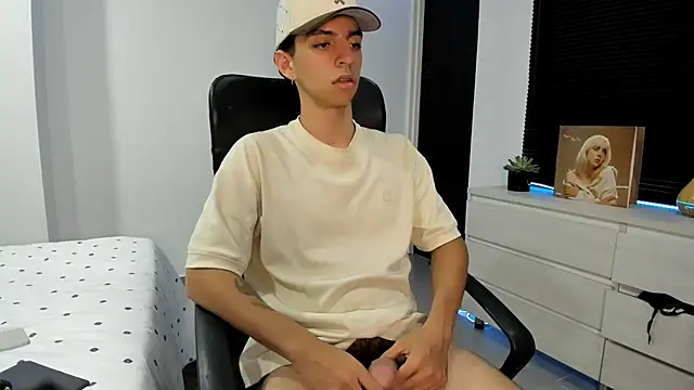  rhys jagger online show from November 12, 2025, 1:17 am