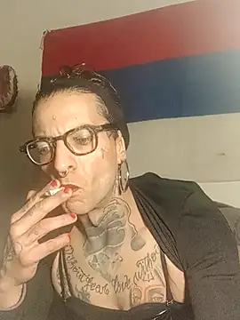 00Travsharongomez online show from December 21, 2025, 9:49 am