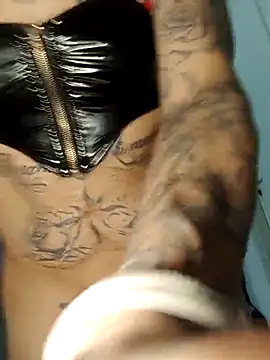 00Travsharongomez online show from March 30, 2026, 1:06 am