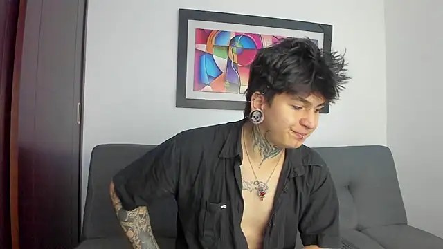 Lord  asmodeus online show from November 12, 2025, 11:32 am