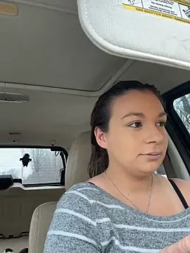 thickfarmtwat online show from December 5, 2025, 3:41 pm