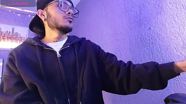 D4ni king online show from November 11, 2025, 2:44 am