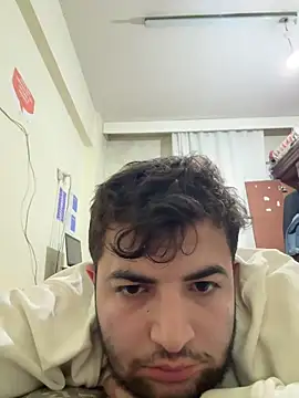 Snapshot of Muvvt chatting on November 20, 2025, 12:11 am Muvvt online show from November 20, 2025, 12:11 am