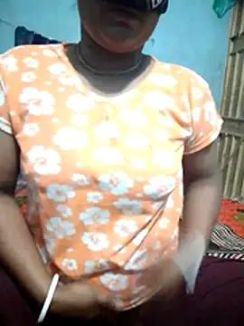 Hot8g online show from November 18, 2025, 2:32 pm