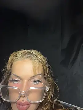 zowi101 online show from March 15, 2026, 4:51 am