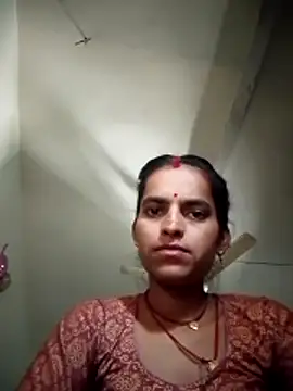 Asha hot2 online show from May 18, 2026, 8:09 am