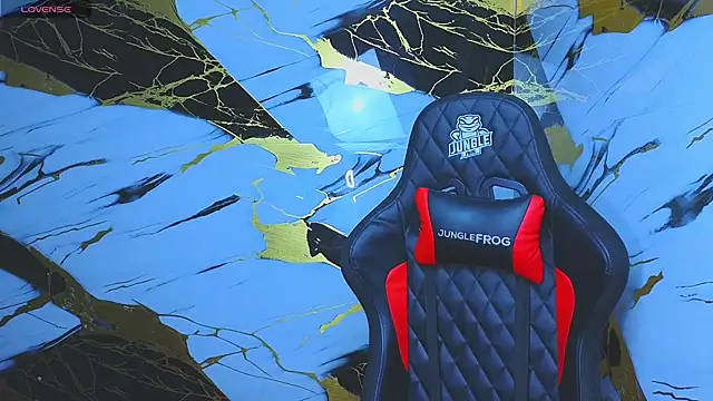 Suarezz10  online show from November 16, 2025, 2:33 pm