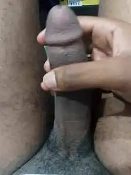 akram306 online show from April 19, 2026, 11:40 pm