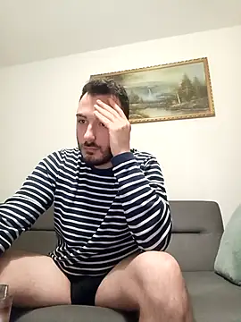 Snapshot of snncdgn chatting on November 10, 2025, 6:18 pm snncdgn online show from November 10, 2025, 6:18 pm