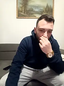 Snapshot of snncdgn chatting on November 17, 2025, 5:19 pm snncdgn online show from November 17, 2025, 5:19 pm