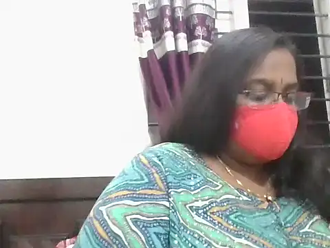 hootypriya online show from March 10, 2026, 4:23 pm