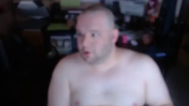 Snapshot of MegaChip chatting on November 5, 2025, 6:19 pm MegaChip online show from November 5, 2025, 6:19 pm