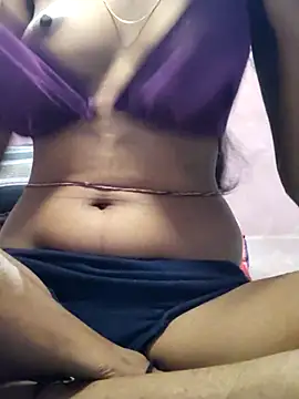 Snapshot of Thaper_Meera2 chatting on April 23, 2026, 12:51 pm Thaper Meera2 online show from April 23, 2026, 12:51 pm