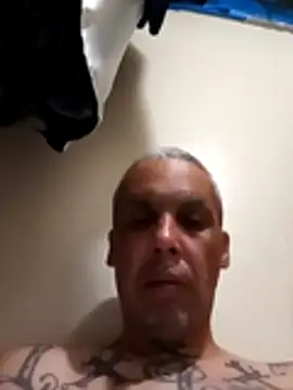 Snapshot of feoggt chatting on June 17, 2026, 10:21 pm feoggt online show from June 17, 2026, 10:21 pm