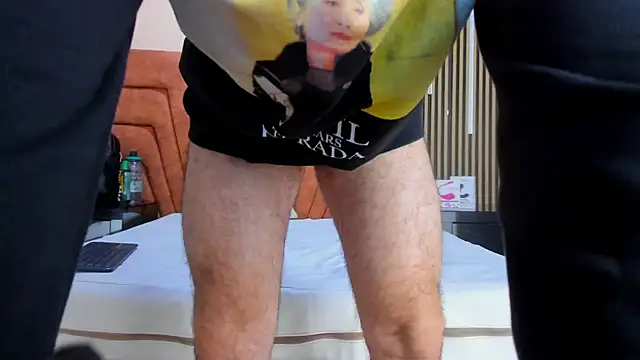 HARRY FLYNN online show from November 14, 2025, 12:26 pm