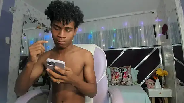 Santy bigcock 01 online show from March 21, 2026, 11:59 am