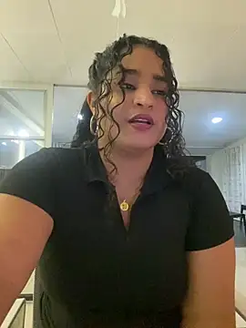 Snapshot of alana-silva chatting on April 19, 2026, 1:27 am alana-silva online show from April 19, 2026, 1:27 am