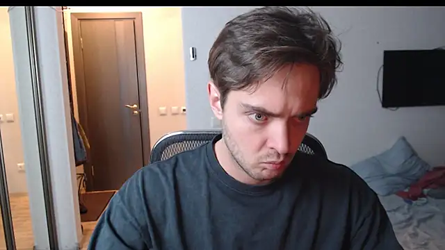 Snapshot of lucky_swimmer chatting on December 1, 2025, 2:55 pm lucky swimmer online show from December 1, 2025, 2:55 pm