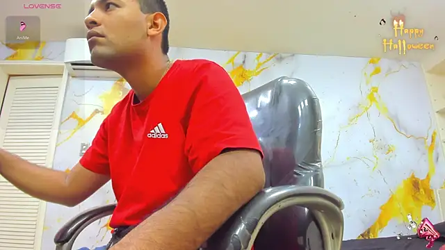 SauvagesDreams online show from November 15, 2025, 2:09 am