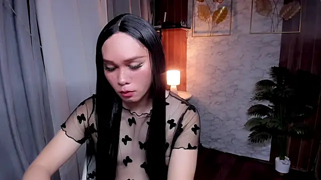 Snapshot of xSlave_Doll chatting on November 28, 2025, 6:32 pm xSlave Doll online show from November 28, 2025, 6:32 pm