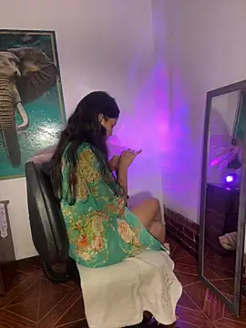 alisaa jhons1 online show from July 25, 2026, 9:51 am