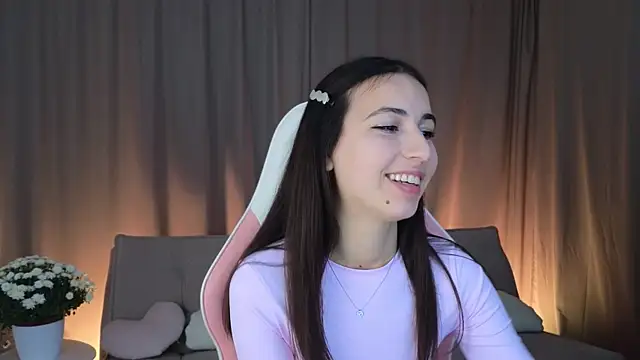 LeslieStein online show from November 6, 2025, 1:12 pm