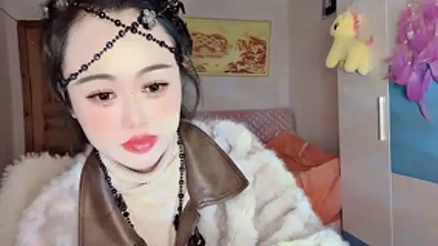 Xiaojuan61 online show from November 28, 2025, 11:35 am