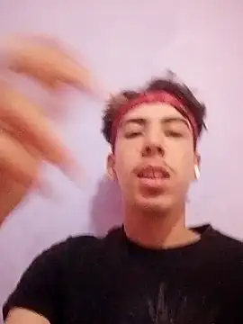 Snapshot of NovaCharm chatting on November 11, 2025, 10:37 am NovaCharm online show from November 11, 2025, 10:37 am