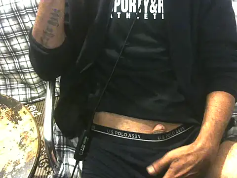 ellsaBunny online show from November 17, 2025, 3:29 pm