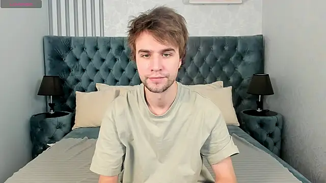 Snapshot of JonnahHell chatting on November 25, 2025, 7:41 am JonnahHell online show from November 25, 2025, 7:41 am