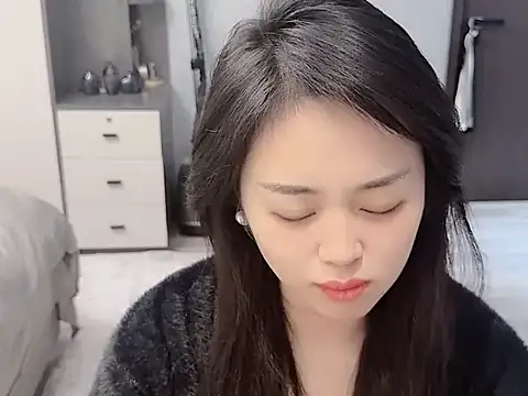 Snapshot of Lucky--Lucy chatting on November 20, 2025, 3:56 pm Lucky--Lucy online show from November 20, 2025, 3:56 pm