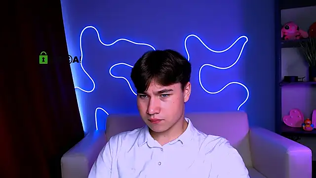 mark lorens online show from November 12, 2025, 10:26 am