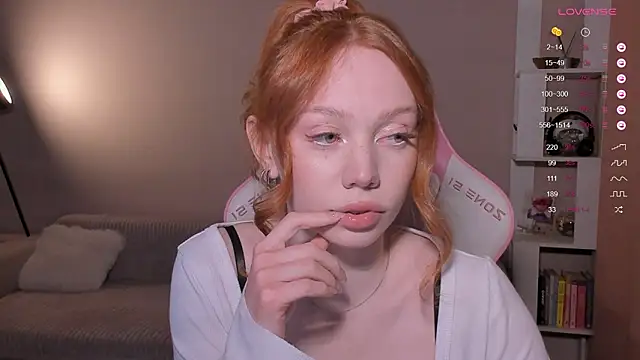 Elisahsthetics online show from February 13, 2026, 12:28 am